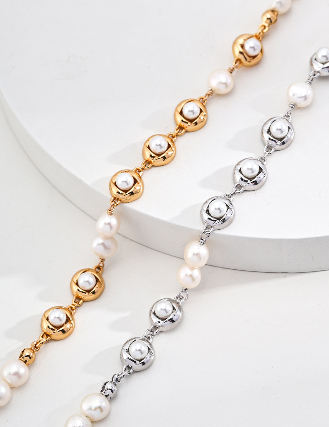 Gilded Holy Ring·Pearl Bracelet|Feminine Charm, Confidence and Healing